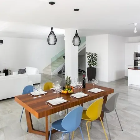 Dupcic - Five-bedroom With Private Pool And Sea View * Zaton (Dubrovnik-Neretva)