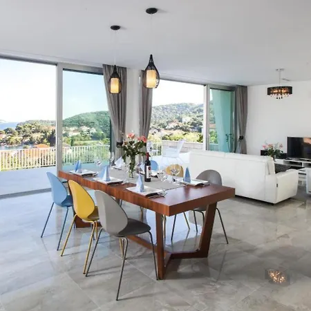 Dupcic - Five-bedroom With Private Pool And Sea View Appartement