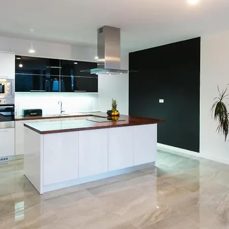 Dupcic - Five-bedroom With Private Pool And Sea View *